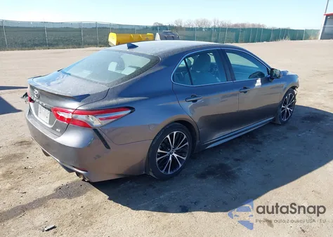 2018 Toyota Camry Se z USA, uszkodzony, nr VIN 4T1B11HK4JU148871